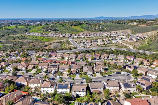 Detail Gallery Image 37 of 41 For 1379 Corte Bagalso, San Marcos,  CA 92069 - 4 Beds | 3 Baths