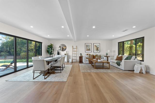 5777 Desert View Drive, La Jolla CA: https://media.crmls.org/mediaz/991aed57-9bb8-418d-b759-8a11ad82fe7f.jpg