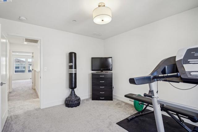 Image 30 of 60 For 37450 Watersail Way