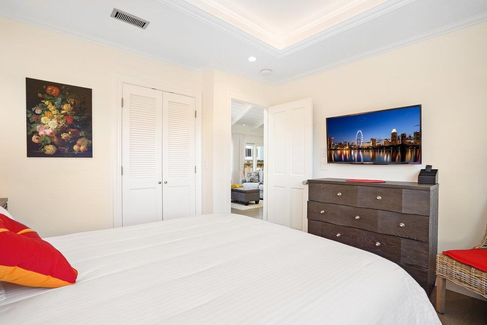 137 Kelly Avenue, Half Moon Bay CA: https://media.crmls.org/mediaz/991bbabd-ffe9-4c52-ad92-8aa3730bcce2