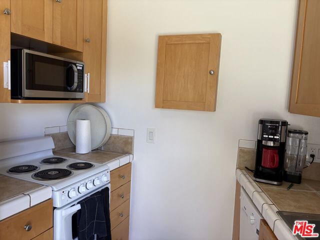 4316 Marina City Drive, 102G photo 10