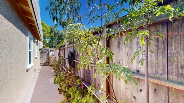 175 G Street, Redwood City CA: https://media.crmls.org/mediaz/991d4de7-1fd9-47e1-a87b-476b783b0023.jpg