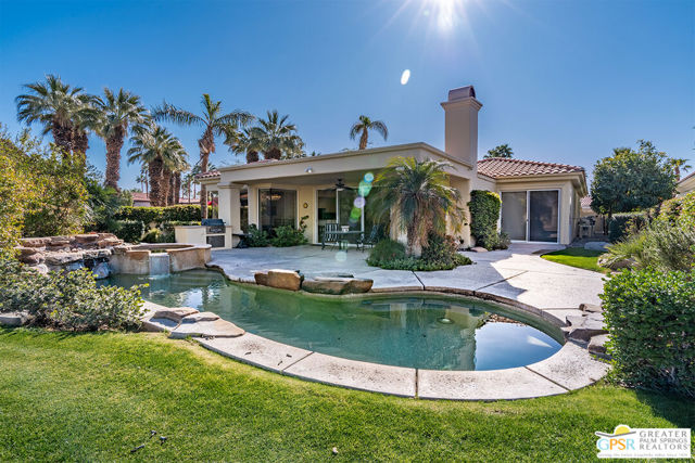 55586 Southern, La Quinta CA: https://media.crmls.org/mediaz/991d6dbc-be93-4eac-9369-e547aa7e9e02.jpg