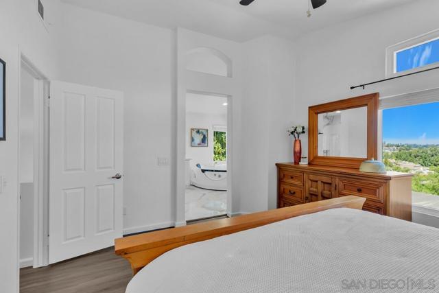 13599 Tradition Street, San Diego CA: https://media.crmls.org/mediaz/991dea51-d2ea-4764-b77e-ce19da839937.jpg