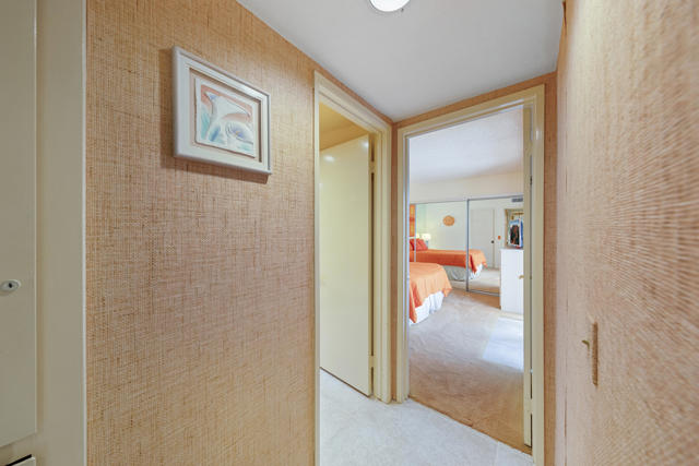 51 Sunrise Drive, Rancho Mirage CA: https://media.crmls.org/mediaz/991e8a01-6edf-4564-9625-2d066ddc5aae.jpg