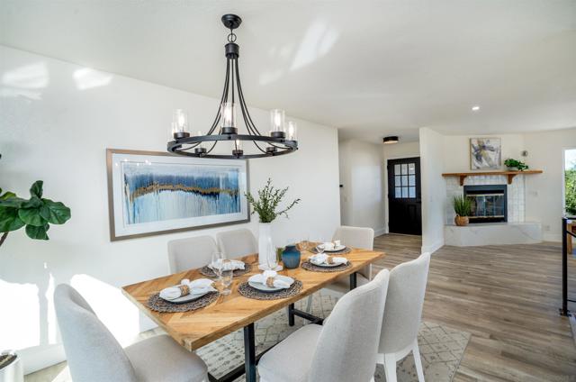 1466 Conway Dr, Escondido CA: https://media.crmls.org/mediaz/9920510b-5173-4f19-8924-4ebf030a754c.jpg