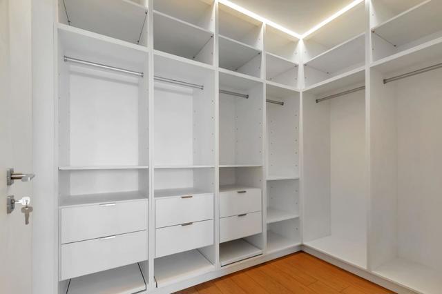 33852 11th Street, Union City CA: https://media.crmls.org/mediaz/9920fc50-64a6-4e7f-a678-01a358ef966d.jpg