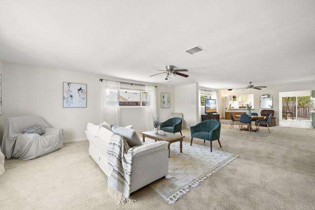 Detail Gallery Image 5 of 37 For 809 Buchanan St, Escondido,  CA 92027 - 3 Beds | 2 Baths