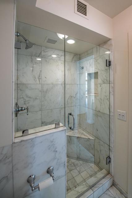 500 W Harbor Dr, San Diego CA: https://media.crmls.org/mediaz/992324e3-862b-4edd-bf7a-dcdd137e20b3.jpg