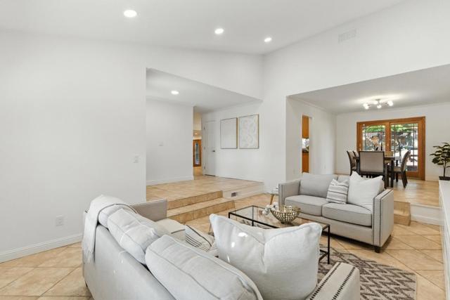 4418 Valle Vista, Pittsburg CA: https://media.crmls.org/mediaz/99234419-28cb-4e4c-8612-8440c76c7f0e.jpg