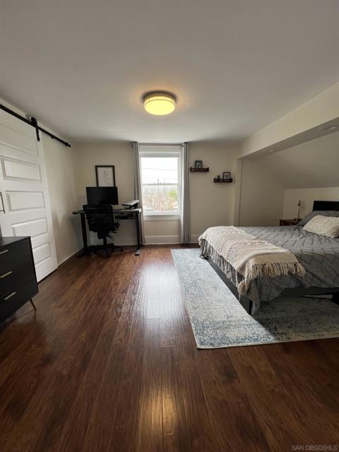 1525 Monroe Avenue, San Diego CA: https://media.crmls.org/mediaz/99243095-874e-467b-95cc-168460b17cf8.jpg