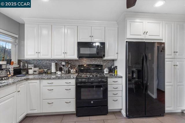 2644 E Olivera Rd, Concord CA: https://media.crmls.org/mediaz/99246dc3-d314-4242-ba6c-1f45aa1e5d9e.jpg