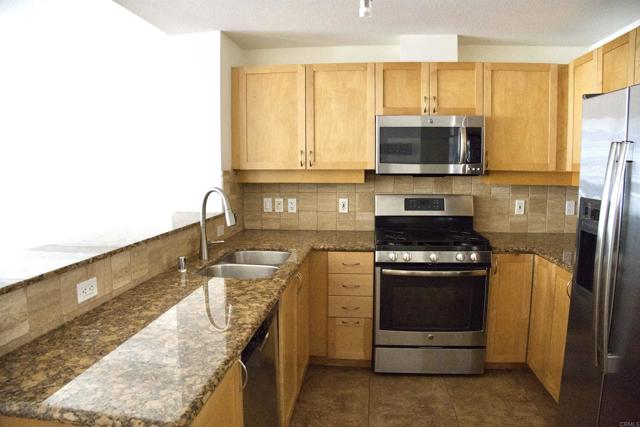 Detail Gallery Image 5 of 18 For 1240 India St #421,  San Diego,  CA 92101 - 1 Beds | 1 Baths