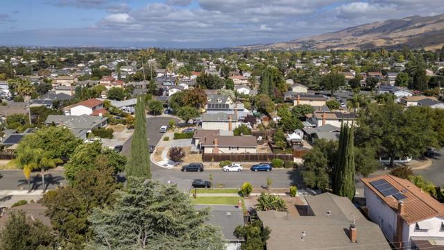 3248 Woody Lane, San Jose CA: https://media.crmls.org/mediaz/9925c54a-9e3a-4a60-bfda-9f8f4e6af23e.jpg