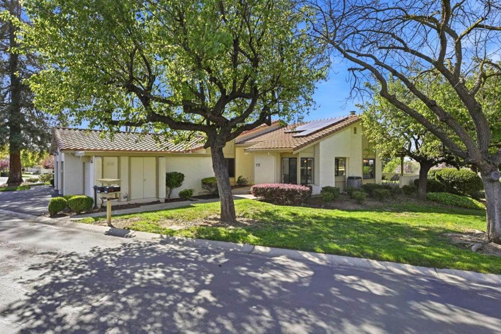8124 Cabernet Court