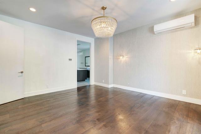 Detail Gallery Image 11 of 22 For 410 Milagrosa Cir, Chula Vista,  CA 91910 - 5 Beds | 4/1 Baths