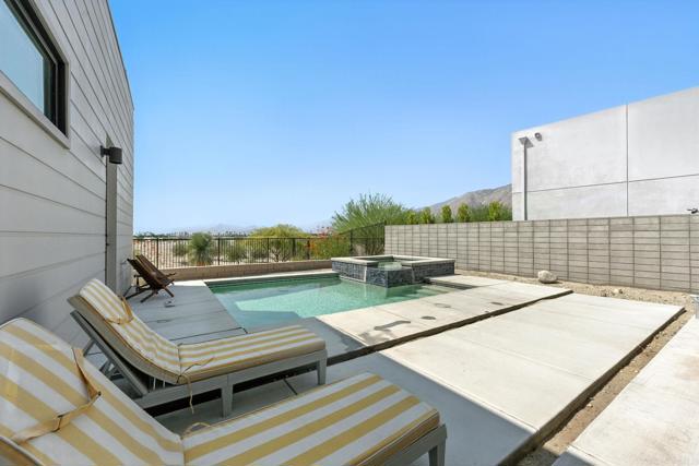 Detail Gallery Image 36 of 52 For 455 Palladium Bld, Palm Springs,  CA 92262 - 3 Beds | 3/1 Baths