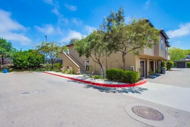 14676 Via Fiesta, San Diego CA: https://media.crmls.org/mediaz/9926d8d8-2500-4310-bc9e-0e1e814eddaa.jpg