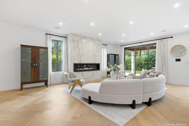 265 Coleridge Avenue, Palo Alto CA: https://media.crmls.org/mediaz/99284b86-1041-49ce-9bb9-9aee05c5c3df.jpg