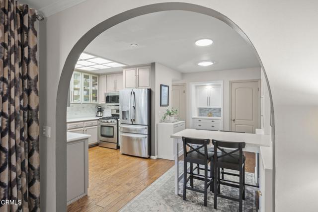 122 Taft Avenue, Ventura CA: https://media.crmls.org/mediaz/9928ec55-ab86-48ee-a8f0-6f527675524d.jpg