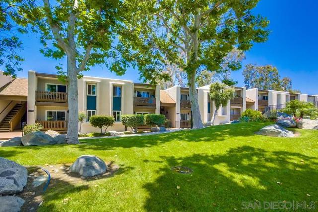 5350 Baltimore Drive, La Mesa CA: https://media.crmls.org/mediaz/99296496-0eb5-4a46-b96e-71f86c6ca901.jpg