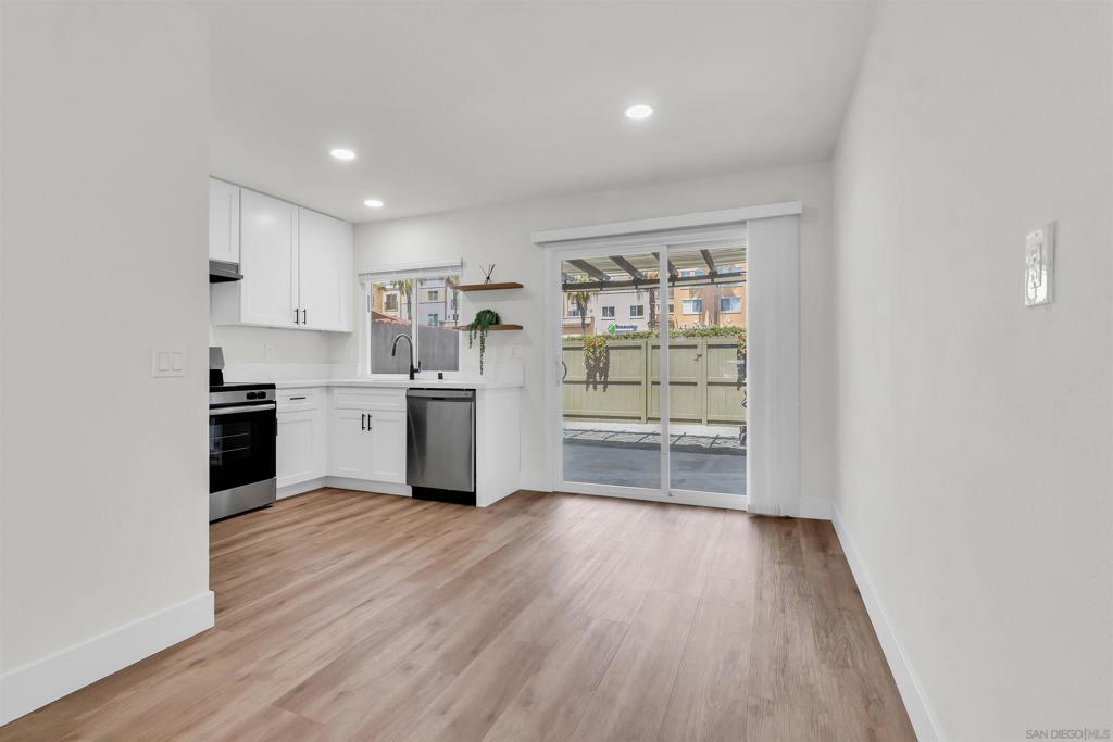 514 Debra Pl - photo 5