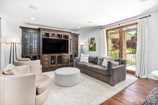 25926 Puerta Del Cajon, Monterey CA: https://media.crmls.org/mediaz/992a8bdc-9a6b-4da6-a4e5-c396ddb41422.jpg