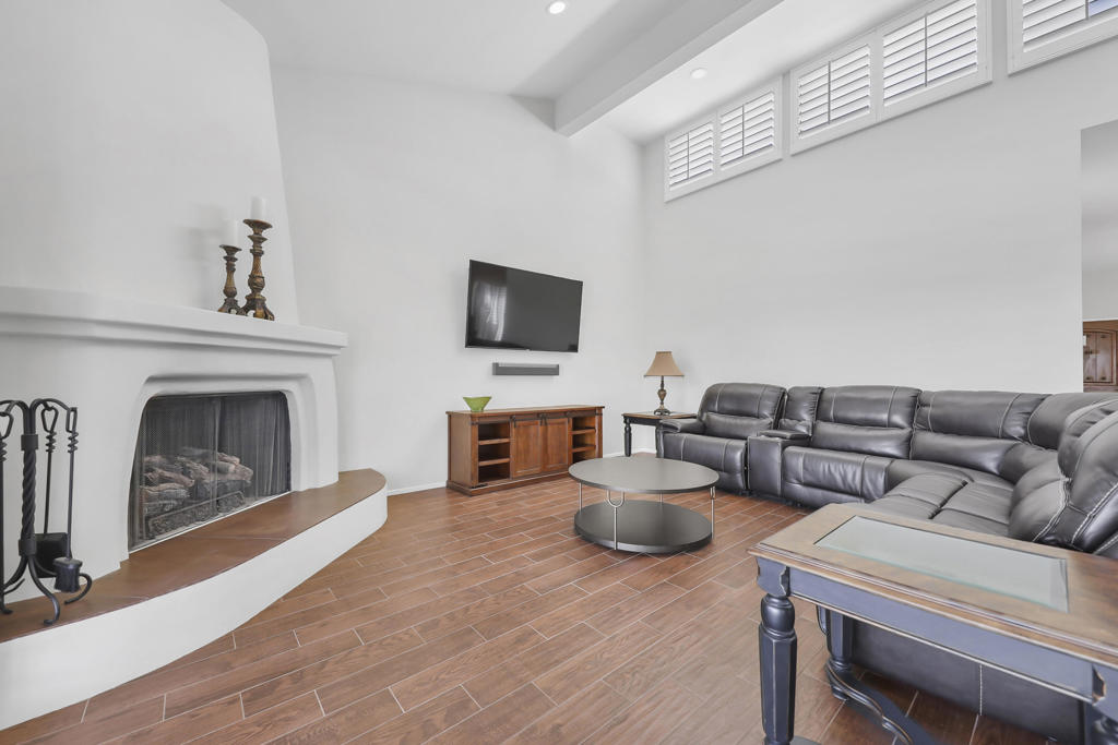 MLS #219137800DA image #5