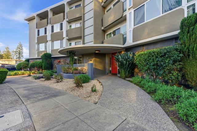 111 Wellesley, Redwood City CA: https://media.crmls.org/mediaz/992ac76c-c52d-4f3f-914b-b489d96bd38e.jpg