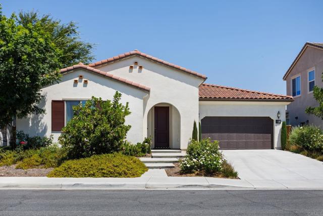 Detail Gallery Image 2 of 46 For 30674 Nature Rd, Murrieta,  CA 92563 - 4 Beds | 2/1 Baths