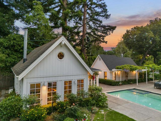 37 Lupin Lane, Atherton CA: https://media.crmls.org/mediaz/992b9672-ad06-4dce-81b6-da3cc20b90c8.jpg