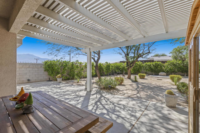 12925 Hidalgo Street, Desert Hot Springs CA: https://media.crmls.org/mediaz/992c45e9-1355-485d-a5db-c55524d7e9ee.jpg