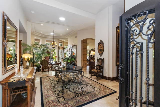 005_Foyer