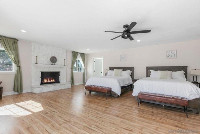 Image 21 of 62 For 9431 Lilac Rd