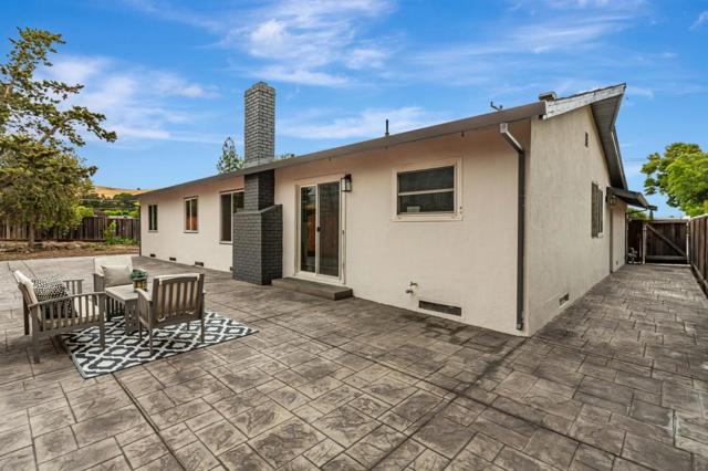 6883 Langmuir Lane, Dublin CA: https://media.crmls.org/mediaz/992da418-4d27-4f0d-ad70-851207dbfc20.jpg