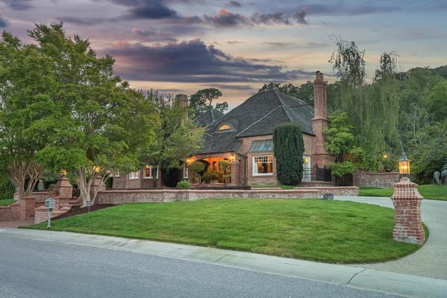 12359 Farr Ranch Road, Saratoga CA: https://media.crmls.org/mediaz/992df365-59e6-495d-bc49-b2047ac19499.jpg