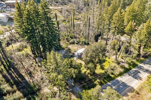 15995 Big Basin Way, Boulder Creek CA: https://media.crmls.org/mediaz/992e183a-5607-4435-85ef-1220304e536a.jpg