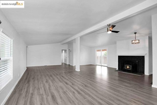 4985 Bixler Road, Byron CA: https://media.crmls.org/mediaz/992e6f15-e746-49a8-9b9d-a9419cd96b45.jpg