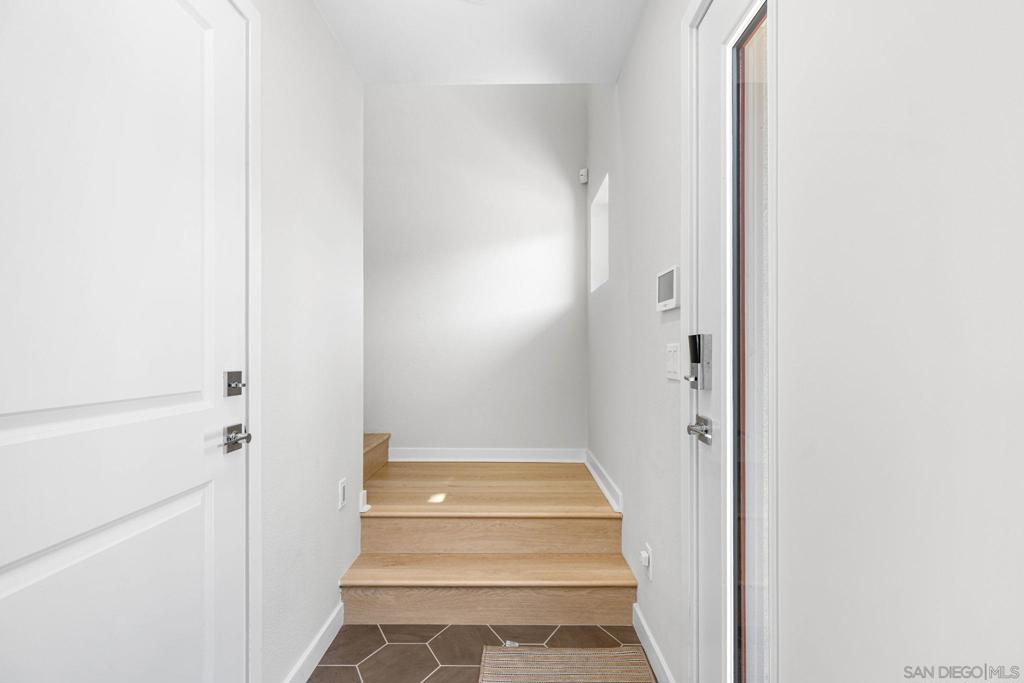 10443 Newbliss Way - photo 6
