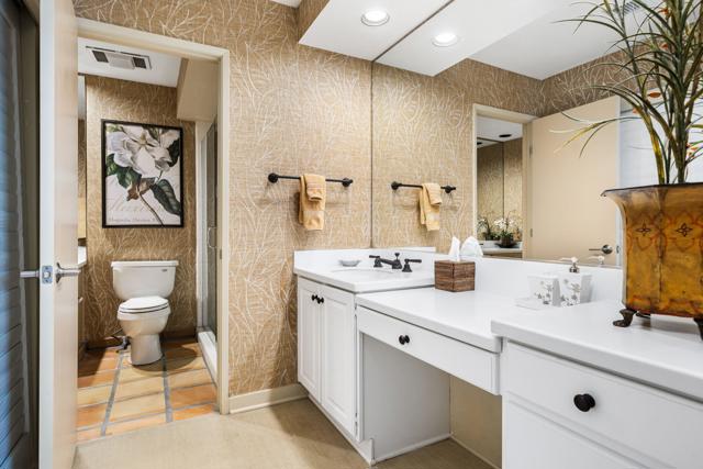 40480 Via Entrada, Rancho Mirage CA: https://media.crmls.org/mediaz/992ef9be-87eb-4085-97de-00458214b36a.jpg