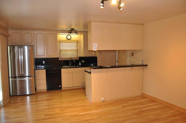 774 San Lucas Avenue, Mountain View CA: https://media.crmls.org/mediaz/99304750-597a-4146-888d-ff0d56b755df.jpg