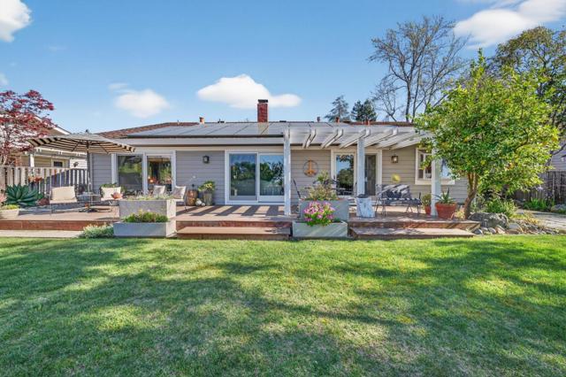 8325 Pinotage Court, San Jose CA: https://media.crmls.org/mediaz/99307527-2d7c-403e-aa1a-731b335e95f3.jpg