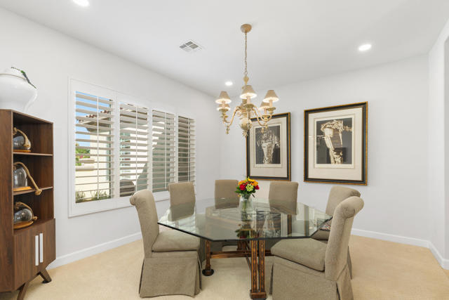 Image 19 of 44 For 1 Toscana Way