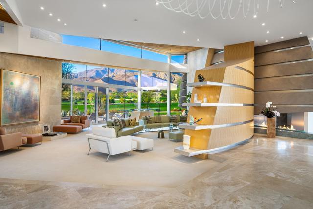 79095 Tom Fazio N Lane, La Quinta CA: https://media.crmls.org/mediaz/99314787-e6ac-498b-a415-2669ca9a9e14.jpg