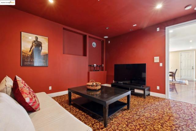 Image 48 of 60 For 1580 Regency Ct