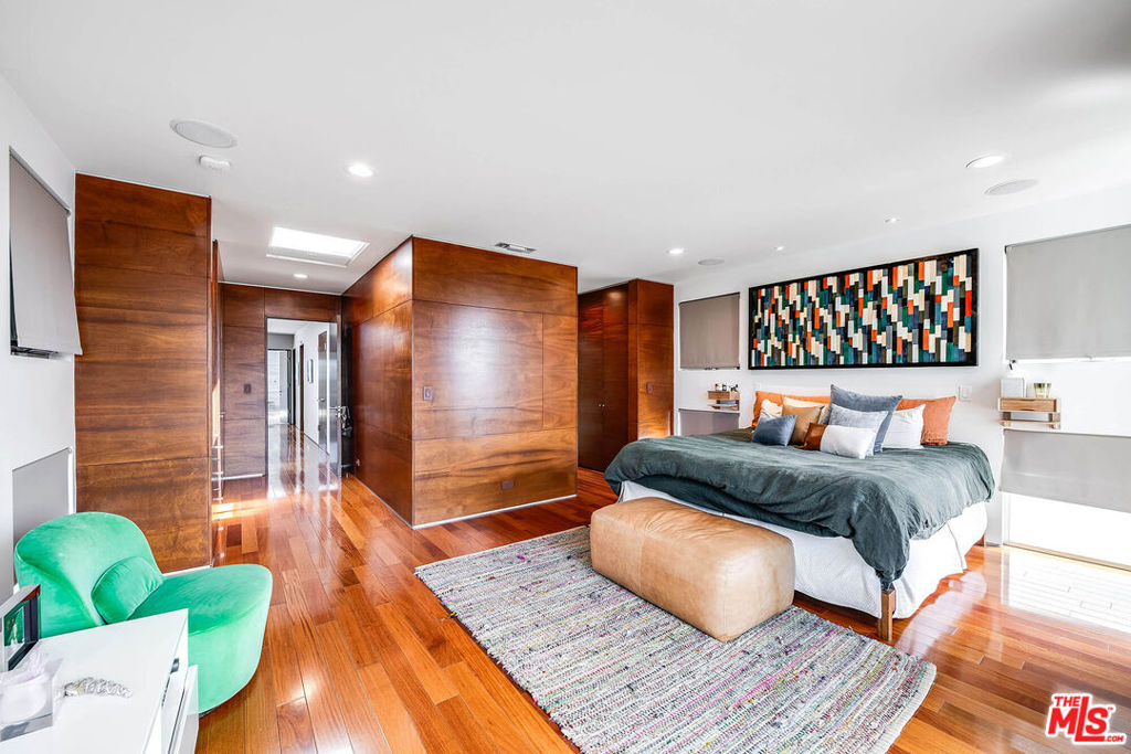 MLS #26865075 image #13