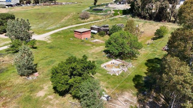 6400 Mines Rd, Livermore CA: https://media.crmls.org/mediaz/9931f688-98b4-481b-91ed-15139ad14fff.jpg