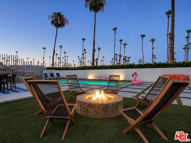 2499 S Palm Canyon Drive, Palm Springs, CA 92264