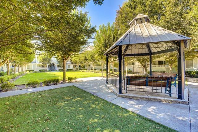 602 Arcadia Terrace, Sunnyvale CA: https://media.crmls.org/mediaz/9932a936-8c93-44e6-aba3-29e948bce7b1.jpg