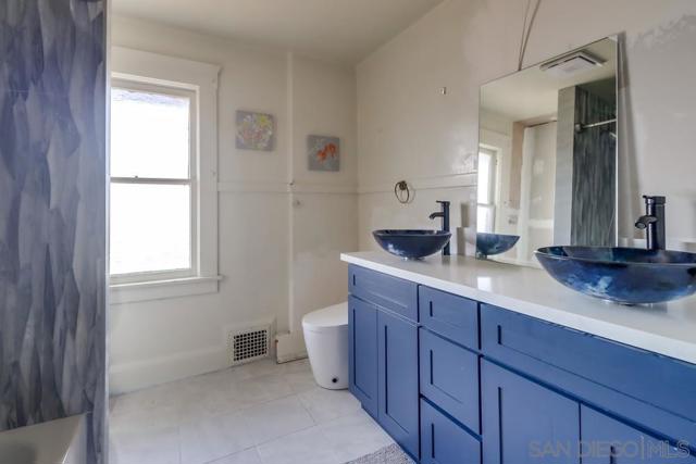 305 F Avenue, National City CA: https://media.crmls.org/mediaz/993451f5-be2c-4f4d-a235-dde8cc4fd3d3.jpg